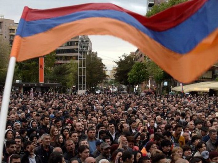 Армянский народ найдет верный путь выхода из сложившегося кризиса – Назарбаев
