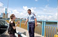 В Костанае молодая девушка пыталась спрыгнуть с Большого моста