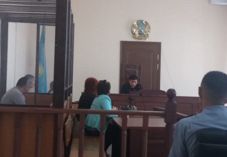 Дело о грабеже 5500 долларов: Дамира Есмыгалиева приговорили к 5 годам лишения свободы