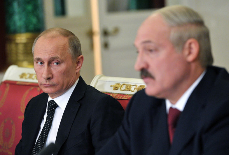 Лукашенко раскритиковал Россию из-за ЕАЭС: «будто мы их вассалы»