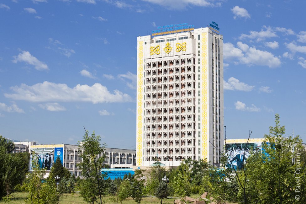 Два казахстанских вуза вошли в репутационный рейтинг Round University Ranking