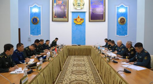 Казахстан и Китай обсудили военное сотрудничество