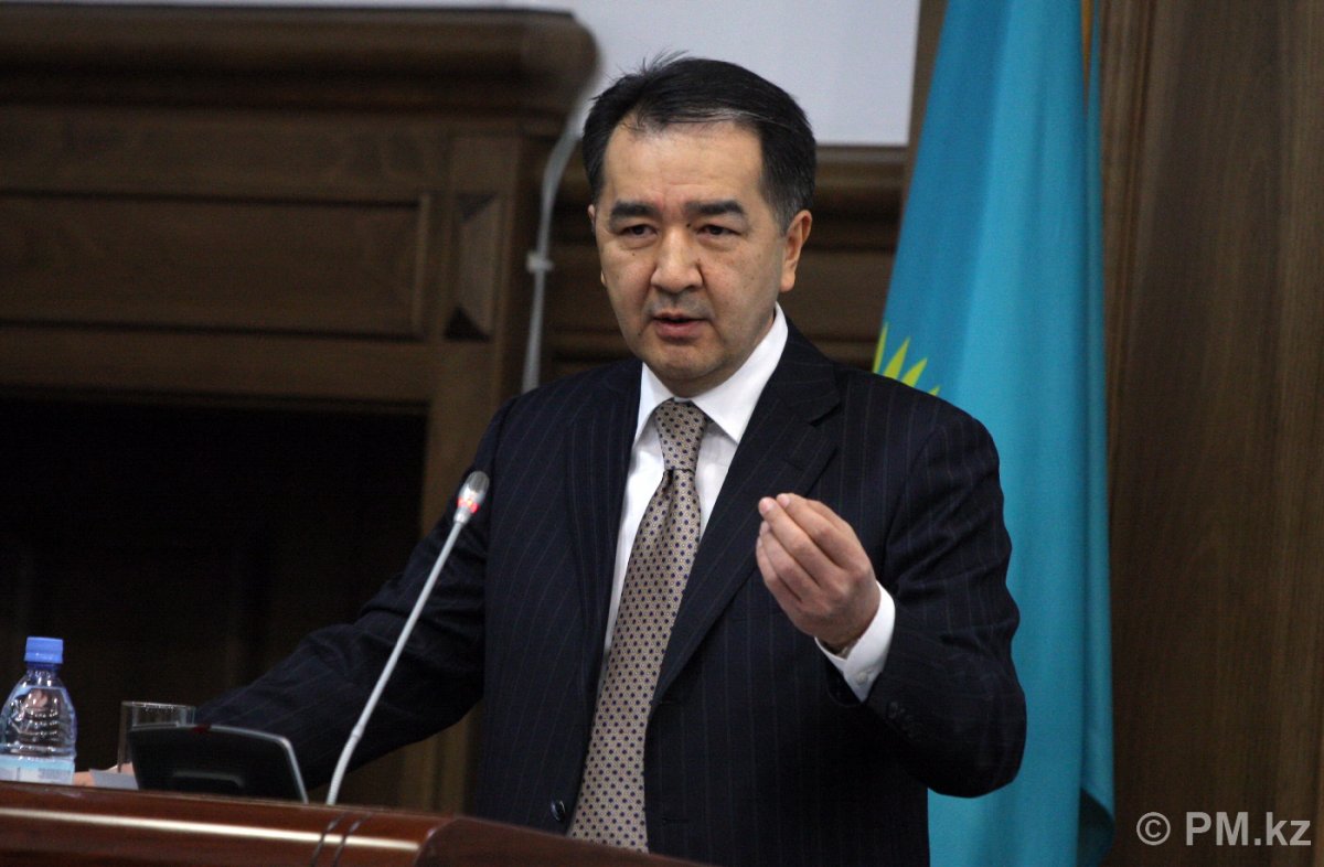 Сагинтаев отчитал Сулейменова за излишне оптимистичный доклад по экономической ситуации