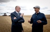 Фермер Каракул Жанабаев может облегчить участь всех аграриев России