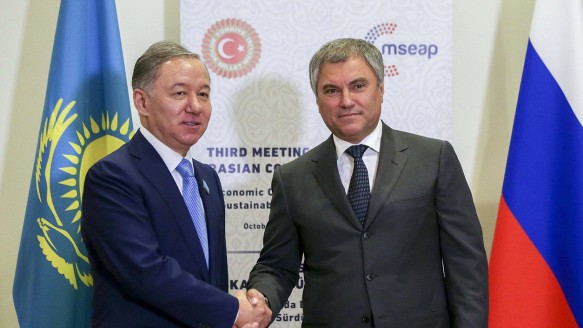 Володин встретился с парламентариями Казахстана