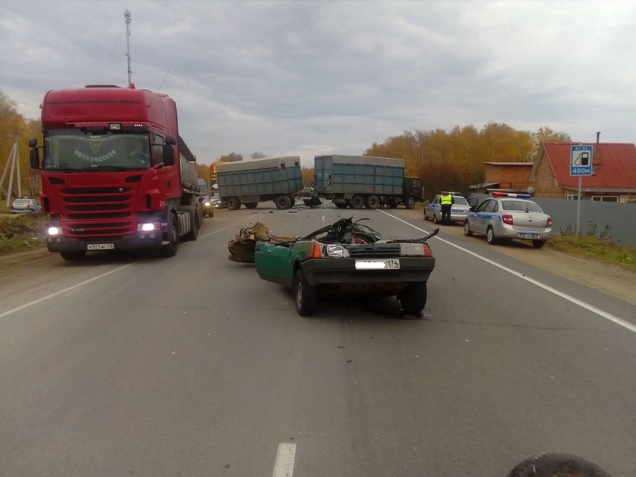 Под Челябинском казахстанец на КамАЗе раздавил ВАЗ, водитель погиб
