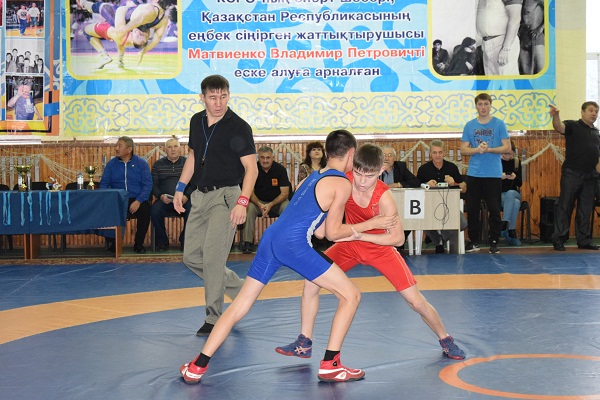 В Костанае прошел ежегодный турнир по греко-римской борьбе памяти Владимира Матвиенко