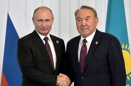 Путин пообещал сделать все, чтобы туризм между РФ и Казахстаном «заиграл» как следует