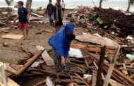 Число жертв от цунами в Индонезии выросло до 222 человек
