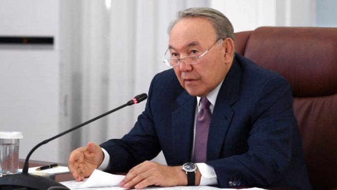Назарбаев объяснил последние кадровые перестановки