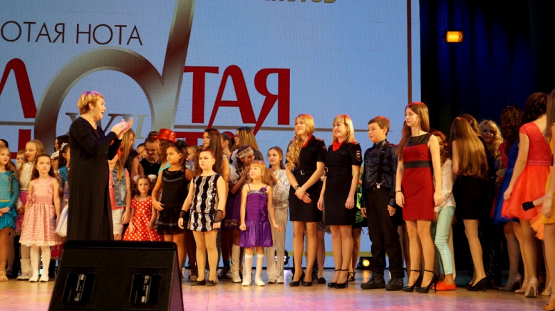 Почти 400 певцов из Алтайского края и Казахстана встретятся на барнаульской сцене