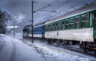 Поезд сбил мужчину в Карагандинской области