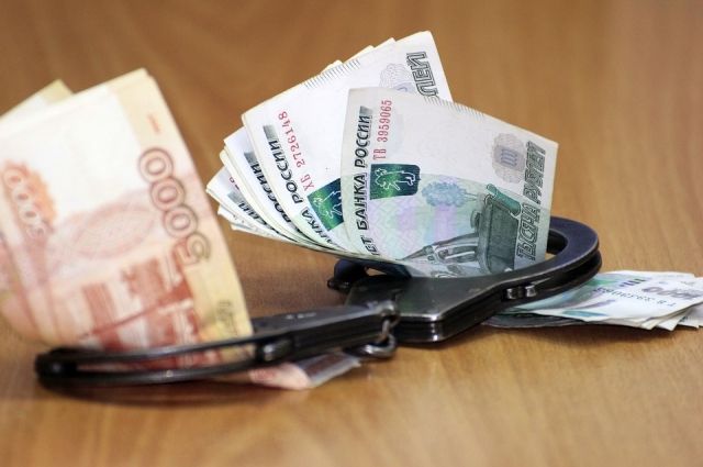 Южноуралец предложил сотруднику ОБЭП взятку за контрафакт из Казахстана