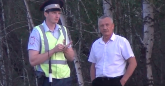 Водитель автобуса «Рудный-Челябинск» возил пассажиров, не имея прав