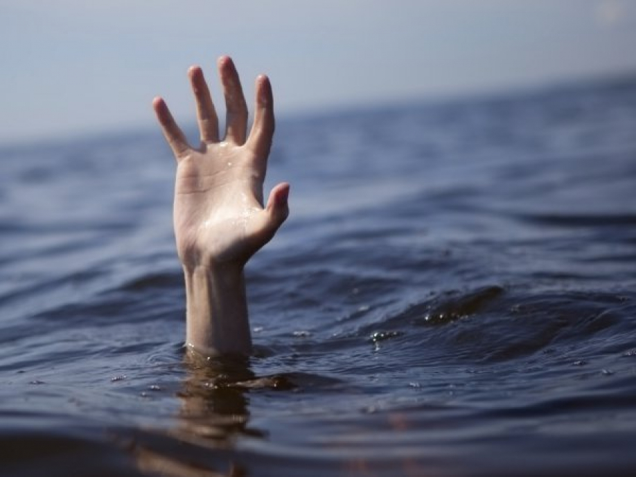 Утонувшего в Прибрежном на Форелевом озере мужчину искала родня из Казахстана