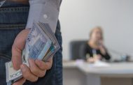 За три года коррупционеры обобрали Казахстан на $100 млн