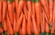 На омской границе задержали 40 тонн казахстанской моркови и картофеля