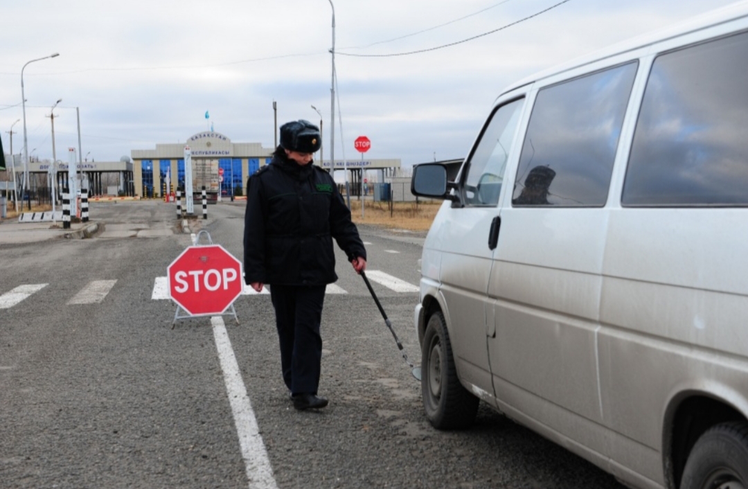 Россиянка пыталась уехать в Казахстан по чужому паспорту