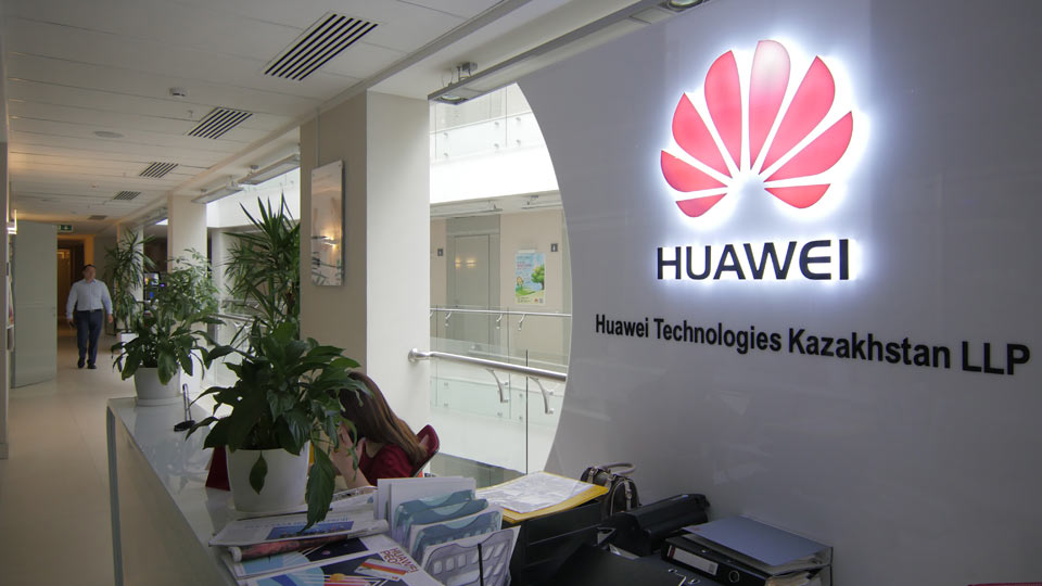 Скандал, связанный с главой Huawei Technologies Kazakhstan, получил продолжение