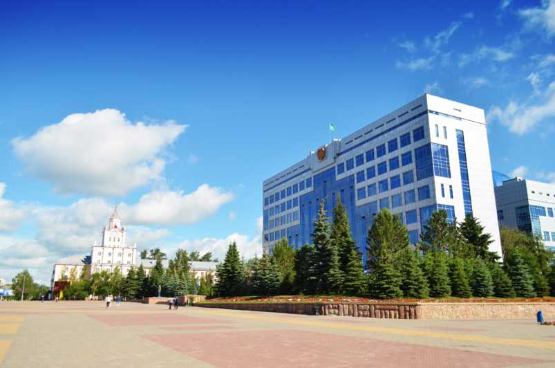 В Казахстане определили пять городов для эвакуации граждан из России. В их числе есть Костанай