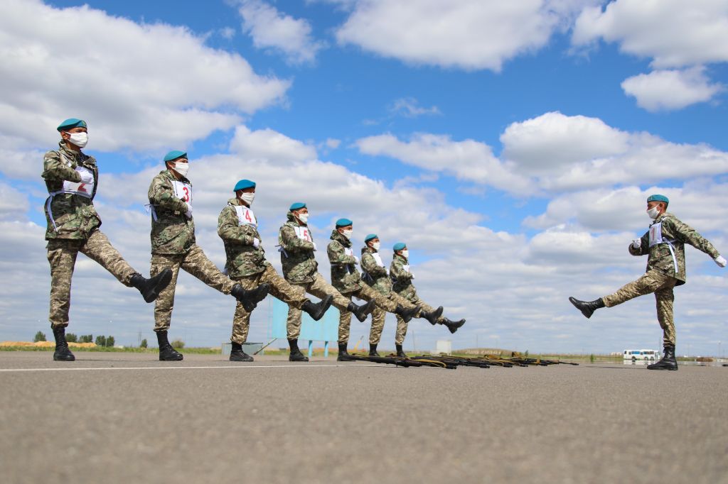 Военнослужащие Казахстана готовятся к военному параду в Москве