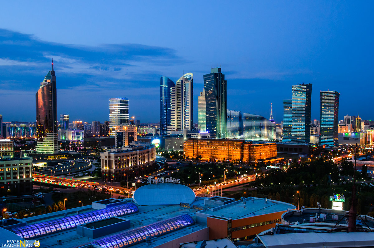 Токаев: Весь мир знает Казахстан как миролюбивое, открытое государство