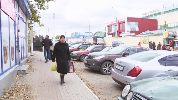 Как костанайские пешеходы остались без тротуара