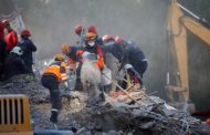 Число погибших в результате землетрясения в Турции достигло 98