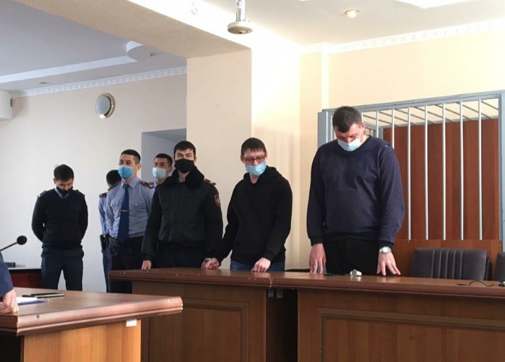 На 10 лет реального срока осудили Руслана Шугаева за взяточничество при закупе компьютеров для школьников