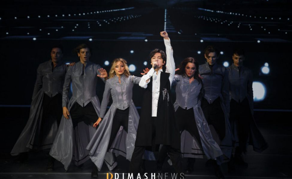 Онлайн-концерт Димаша Кудайбергена собрал зрителей из ста стран