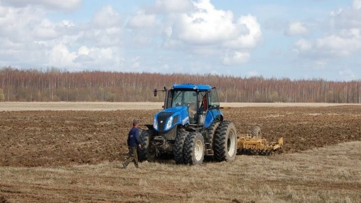 Старую сельхозтехнику начнут принимать на утилизацию в Казахстане