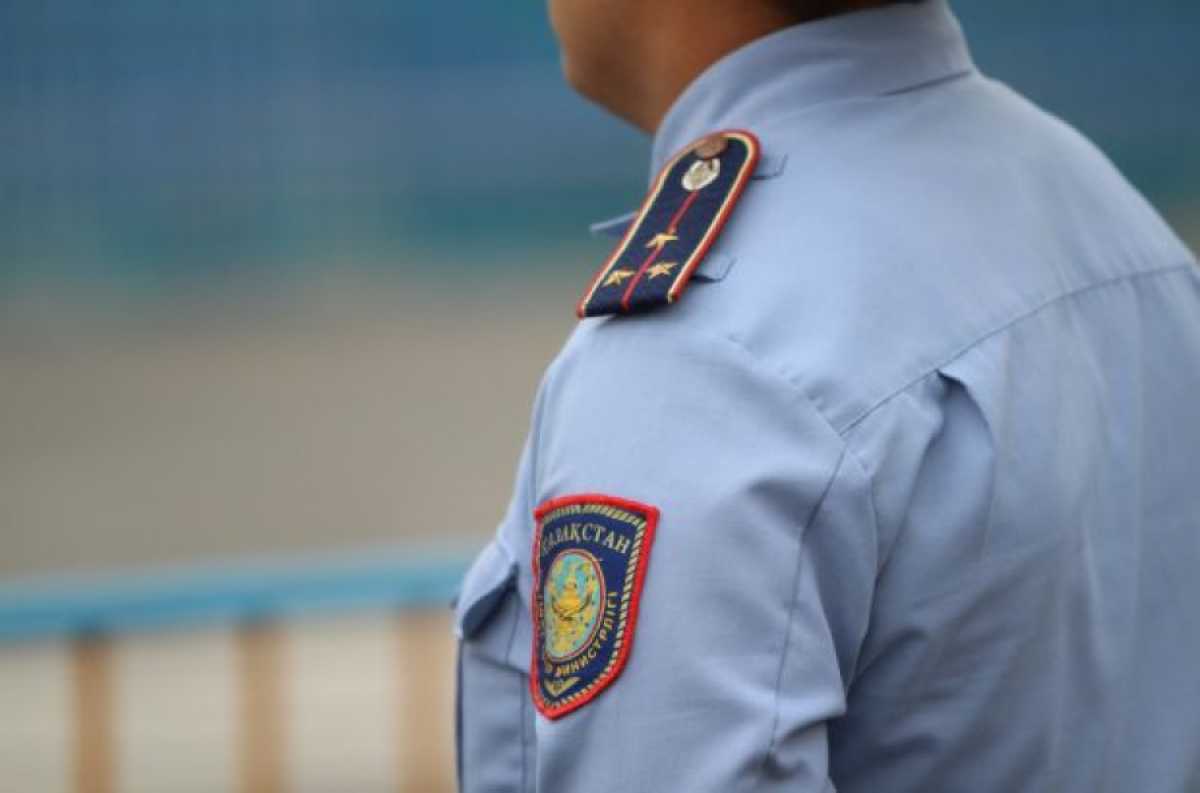Троих полицейских осудили за взятки в Усть-Каменогорске