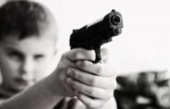 В США ребенок застрелил мать во время видеозвонка