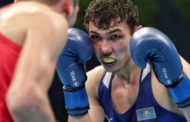 Казахстанец отправил в нокдаун лучшего боксера молодежного чемпионата мира