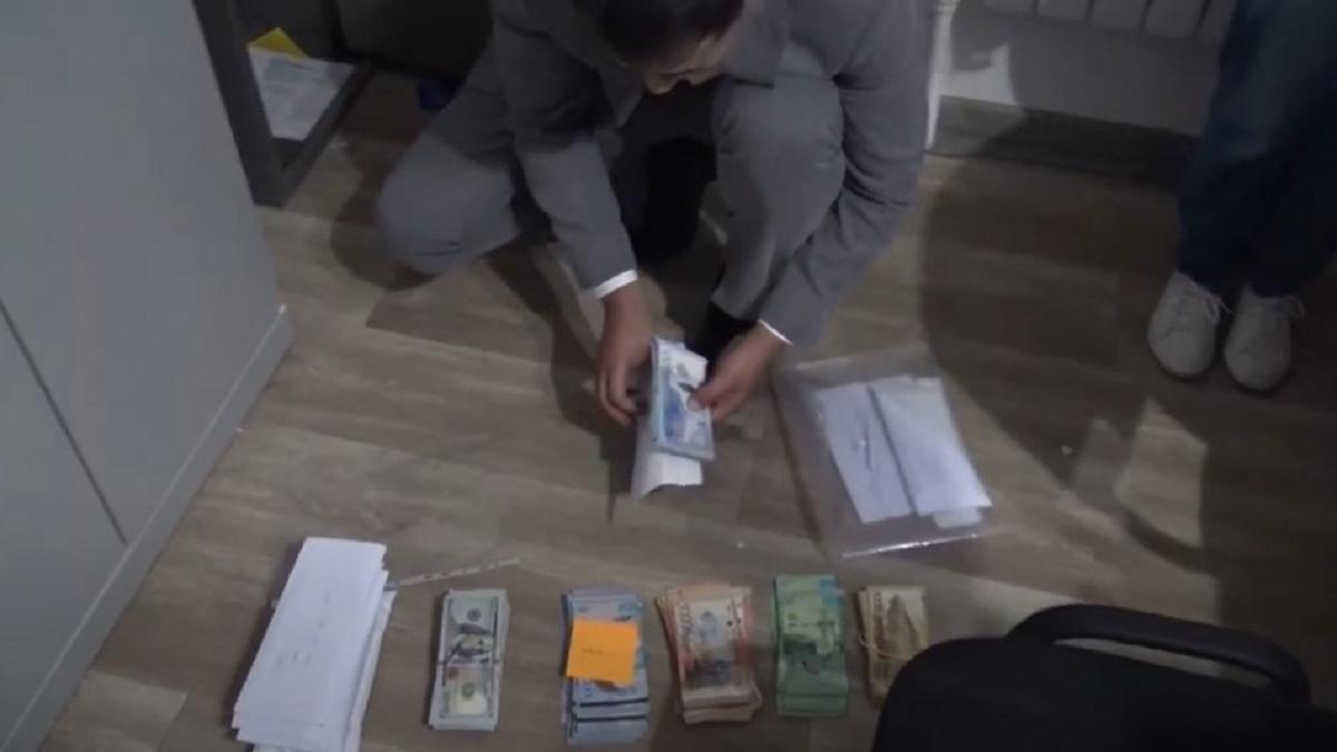 Более 1 млрд тенге вывел за рубеж бизнесмен из Атырау