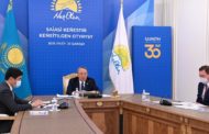 Токаев не проронил ни слова, Байбек сидел возле Назарбаева: Как прошло заседание политсовета Nur Otan
