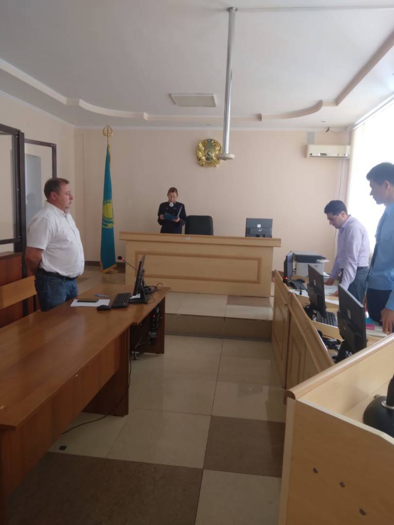 По делу о неповиновении полицейским жителя Костаная допросили руководителя Алматинской психиатрической клиники