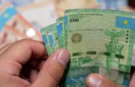 Депутаты засомневались в реальности официальной средней зарплаты по Казахстану