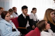 Студентам из Тобыла рассказали как в соцсетях не попасться на уловки провокаторов и мошенников