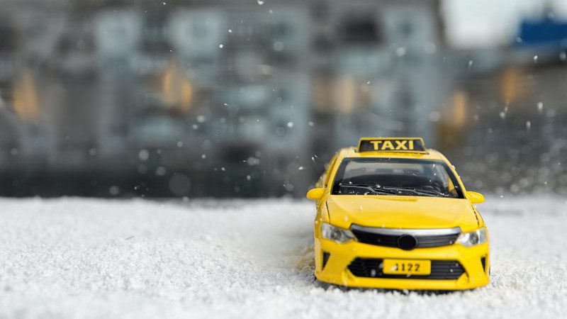 Такси резко подорожало в Казахстане