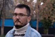 Суд в Алматы отправил под арест каракалпакского правозащитника Муратова
