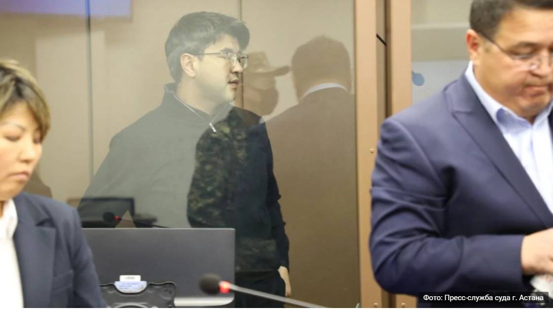 Бишимбаев в суде рассказывает о дне убийства Салтанат Нукеновой (прямая трансляция)