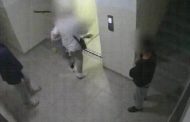 Забивал на глазах у людей: очередное нападение на женщину попало на видео в Алматы