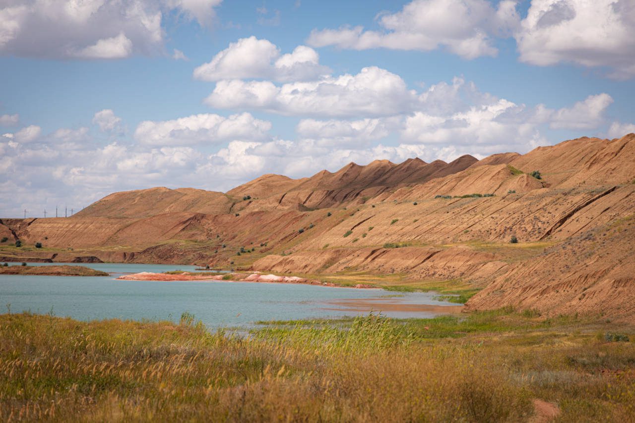 «Тау-кен өндірісі»: елді мекендерді тұрғызып, соларды қайтадан қиратып жатқан жоқ па?