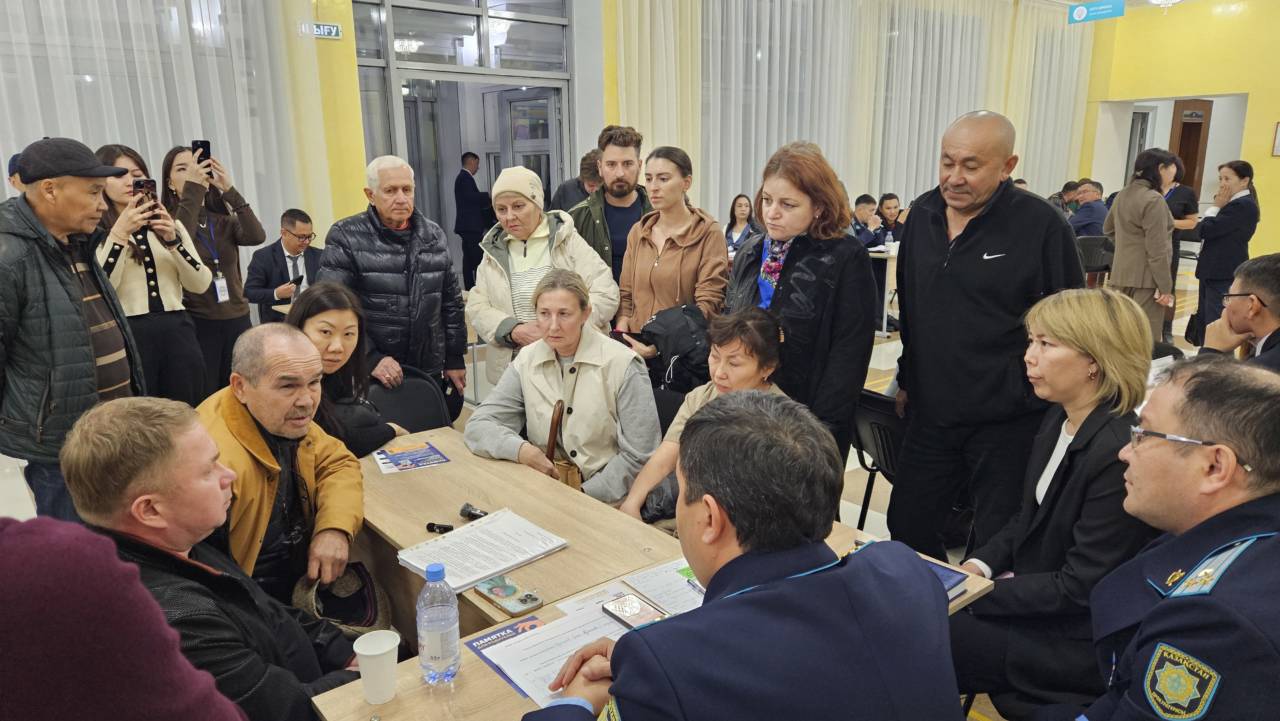 Кто у нас в городе реальная власть? — жители центра Костаная пытаются найти управу на застройщика Айткужинова у прокуроров