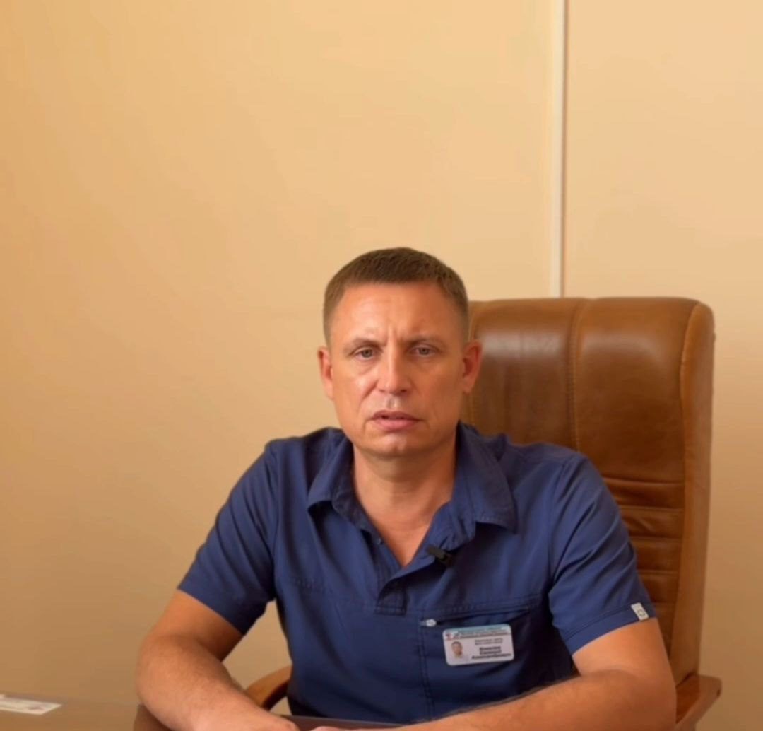 Поехал делать операцию в Аркалык: костанайского нейрохирурга обвиняют в смерти пациента