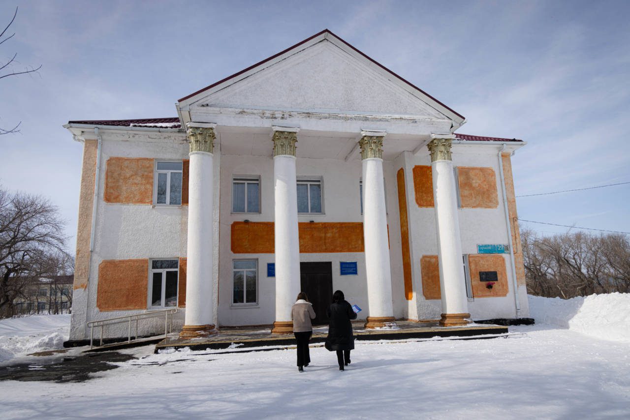 Когда гаснет сцена: в каком состоянии находятся сельские Дома культуры в Костанайской области?