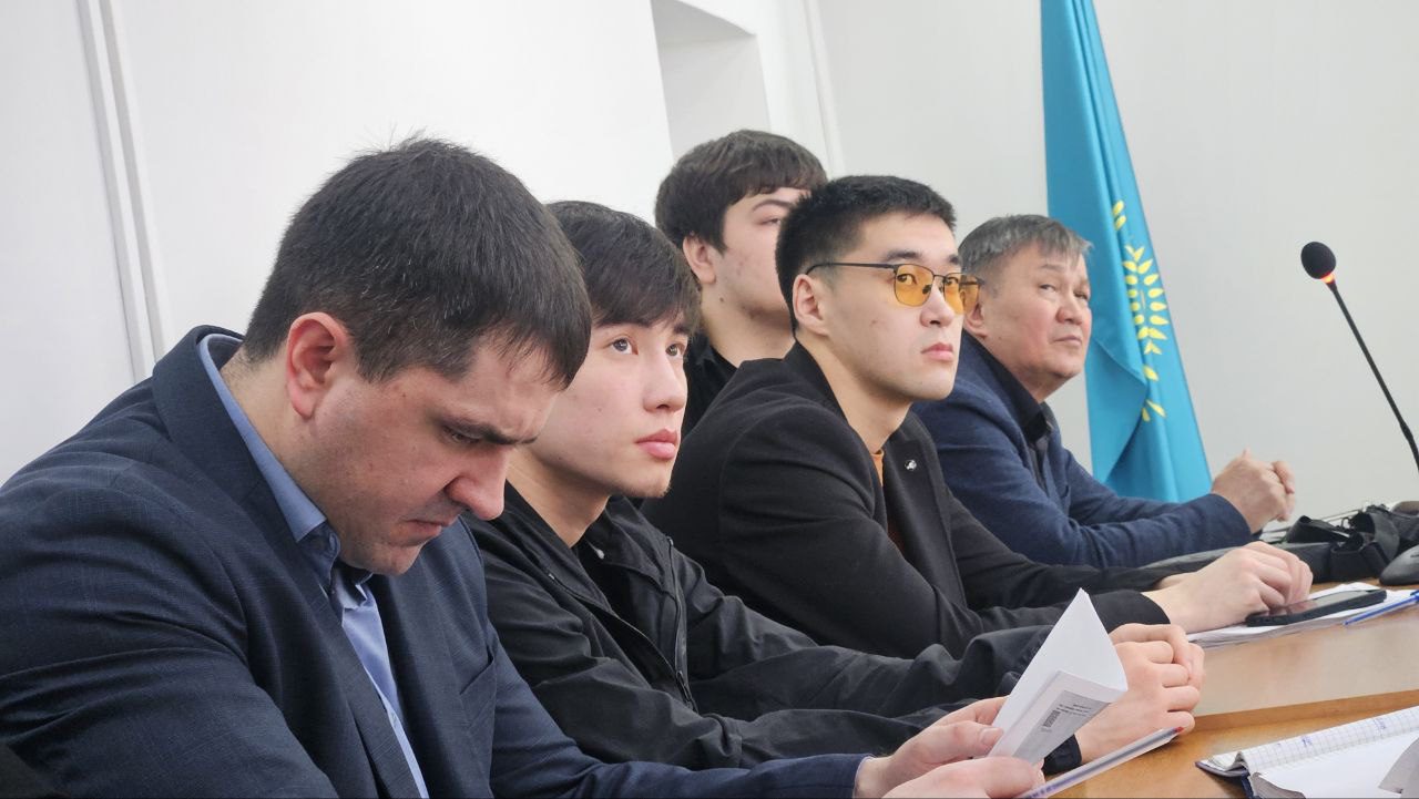 Людей избивать или себя защищать? — к драке в костанайском клубе Forty Four были причастны спортсмены