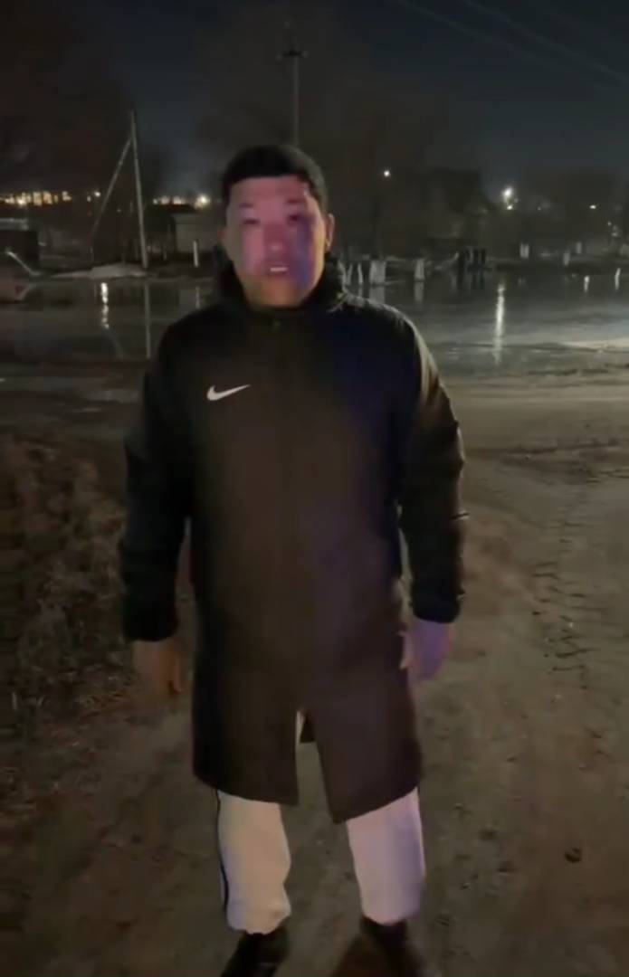 В Мичуринском сельском округе вскрывают дороги из-за талых вод