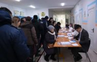 Больше 10 тысяч участков открыты для голосования на референдуме в Казахстане